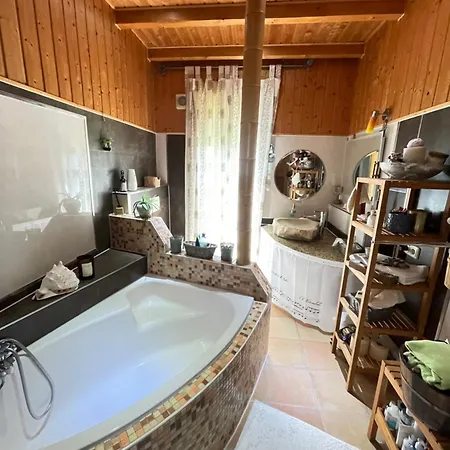 Homestay Innas Ambiente
