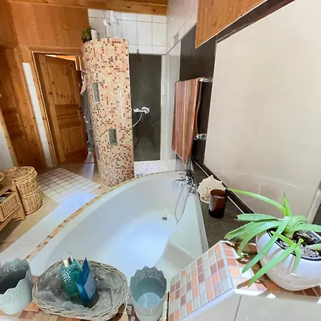 Innas Ambiente 民宿 *